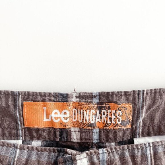 Lee Dungarees Mens Cargo Shorts Multiple Pockets Brown Plaid Size 36 - Picture 3 of 8